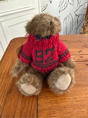 Boyds 1990’s Brown Plush Teddy Bear in Red Knit Sweater